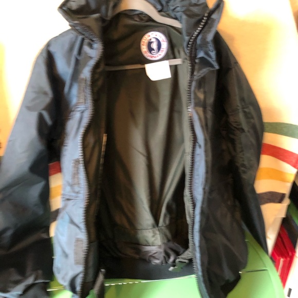 Mustang Survival Men’s Large Floatation Bomber Jacket | NEW - Picture 7 of 9
